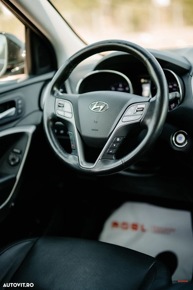 Hyundai Santa Fe 2.2 CRDi 4WD AT Luxury Pack - 23