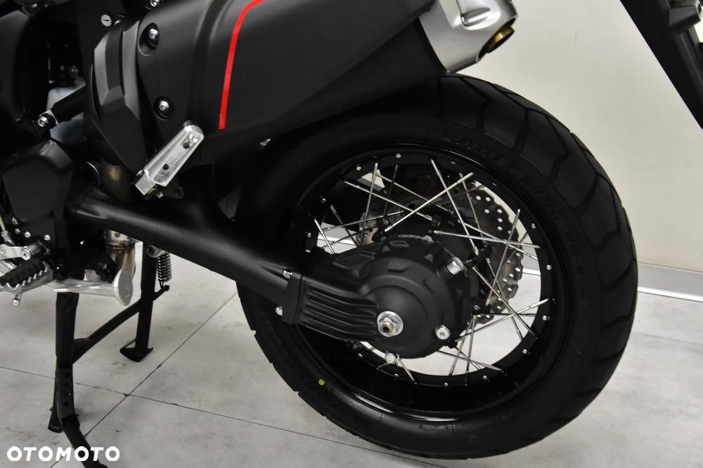 Yamaha Super Tenere - 40