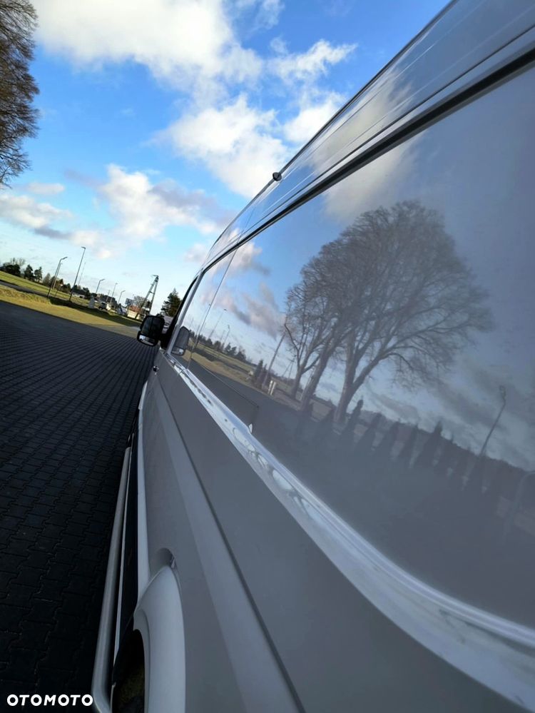 Volkswagen Crafter - 15