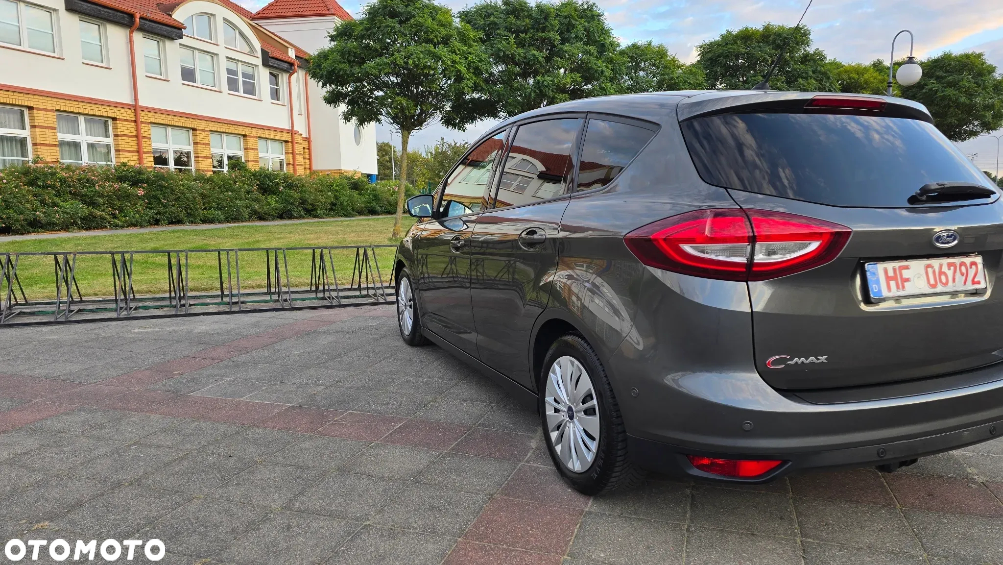 Ford C-MAX 1.0 EcoBoost Titanium ASS - 33