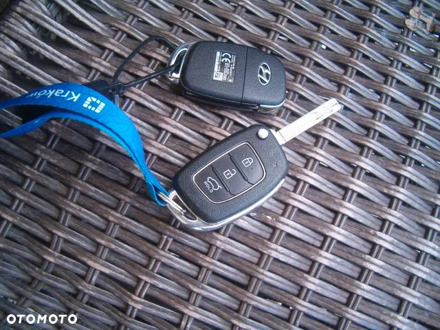 Hyundai i20 - 16
