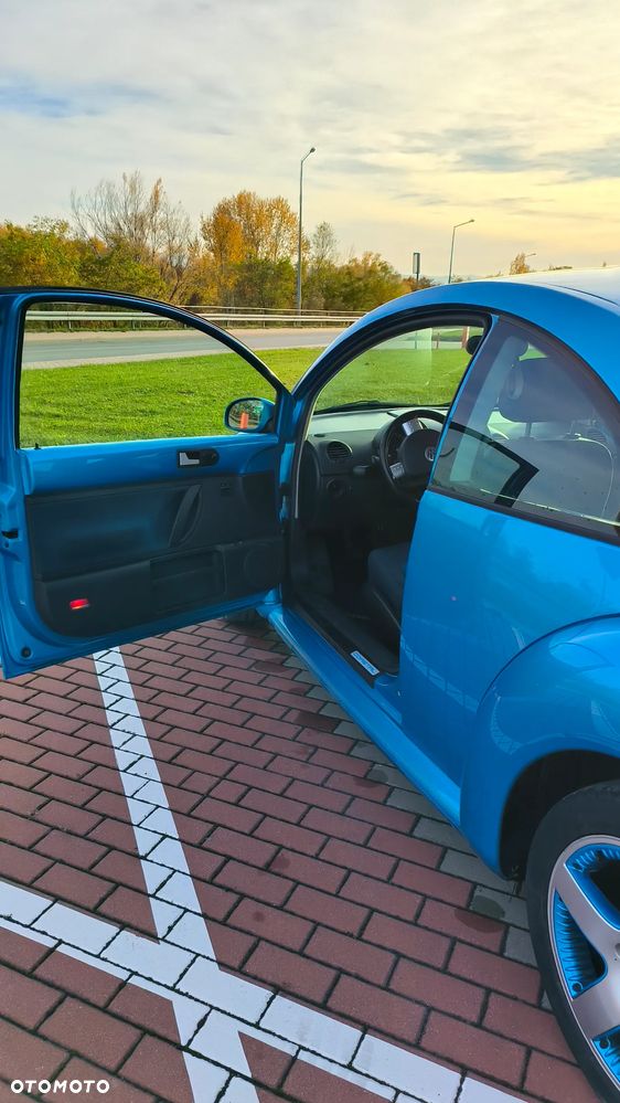 Volkswagen New Beetle 1.9 TDI - 11