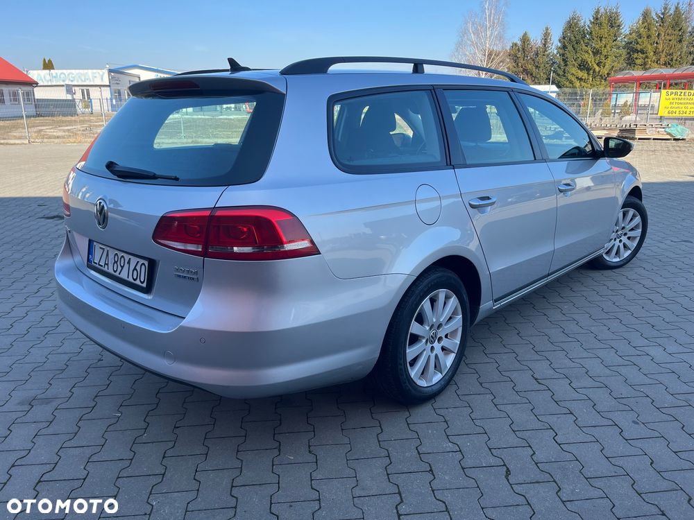 Volkswagen Passat - 7