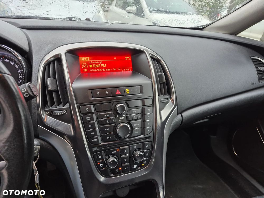 Opel Astra 1.7 CDTI DPF Cosmo - 7