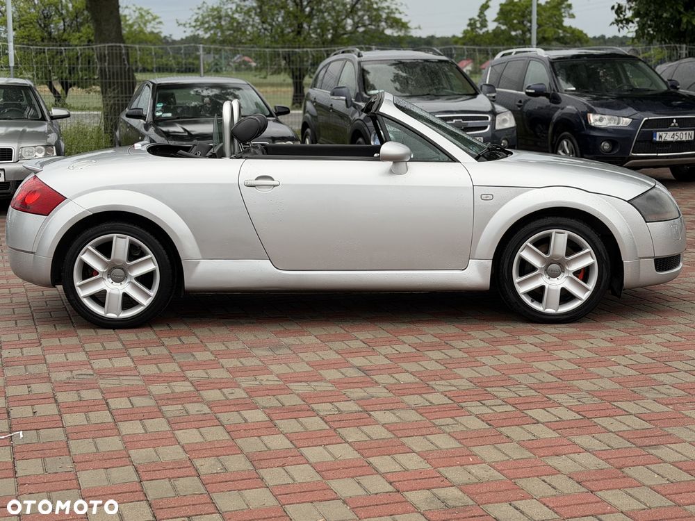 Audi TT Roadster - 6