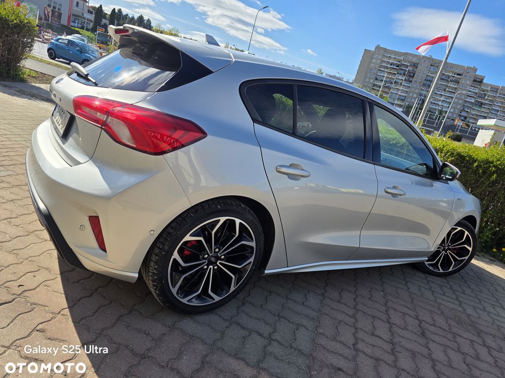Ford Focus 1.5 EcoBoost ST-Line ASS - 29