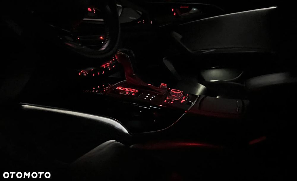 Audi A6 Limousine 3.0 TDI Quattro Competition Tiptr - 32