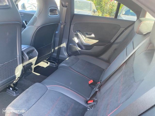 Mercedes-Benz CLA 180 d - 9