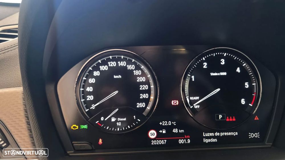 BMW X2 16 d sDrive Auto Pack M - 44