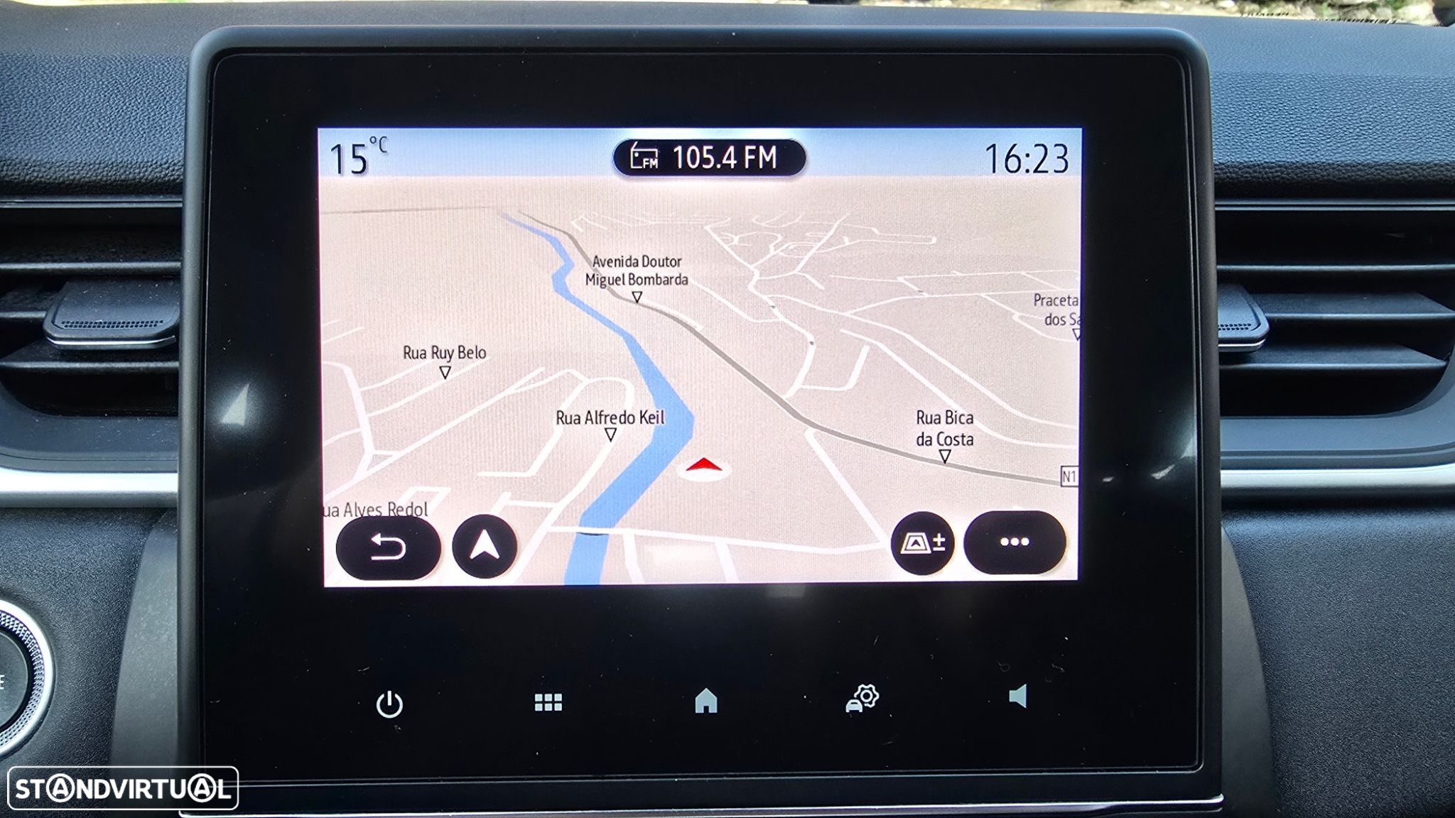 Renault Captur - 19