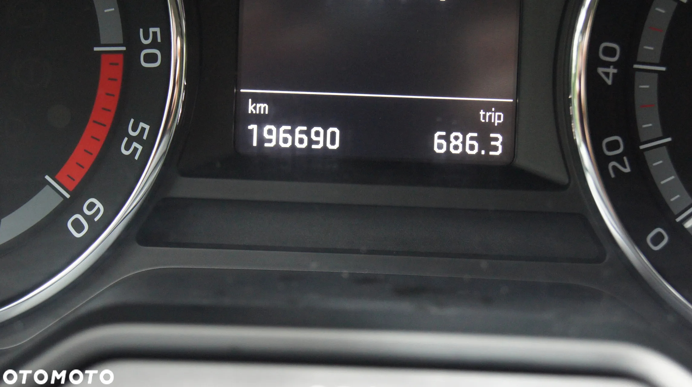 Skoda Octavia Combi 2.0 TDI 4x4 DSG Scout - 29