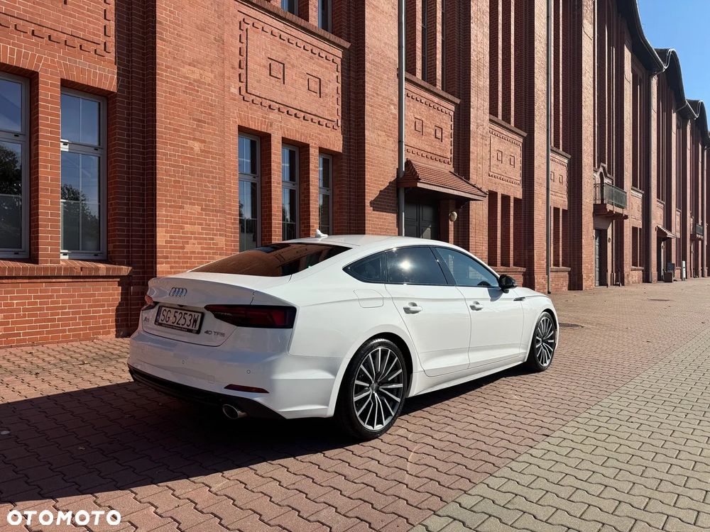 Audi A5 Sportback 40 TFSI S tronic - 4