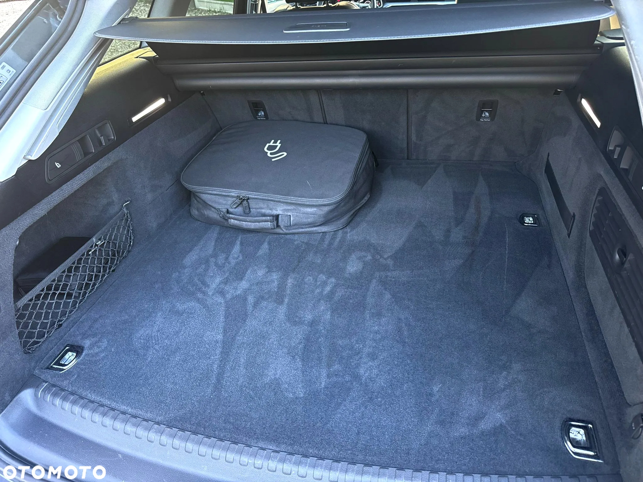 Audi A6 Avant 55 TFSI e quattro S tronic S line - 32
