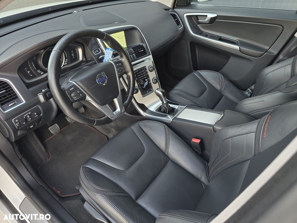 Volvo XC 60 D3 Kinetic - 6