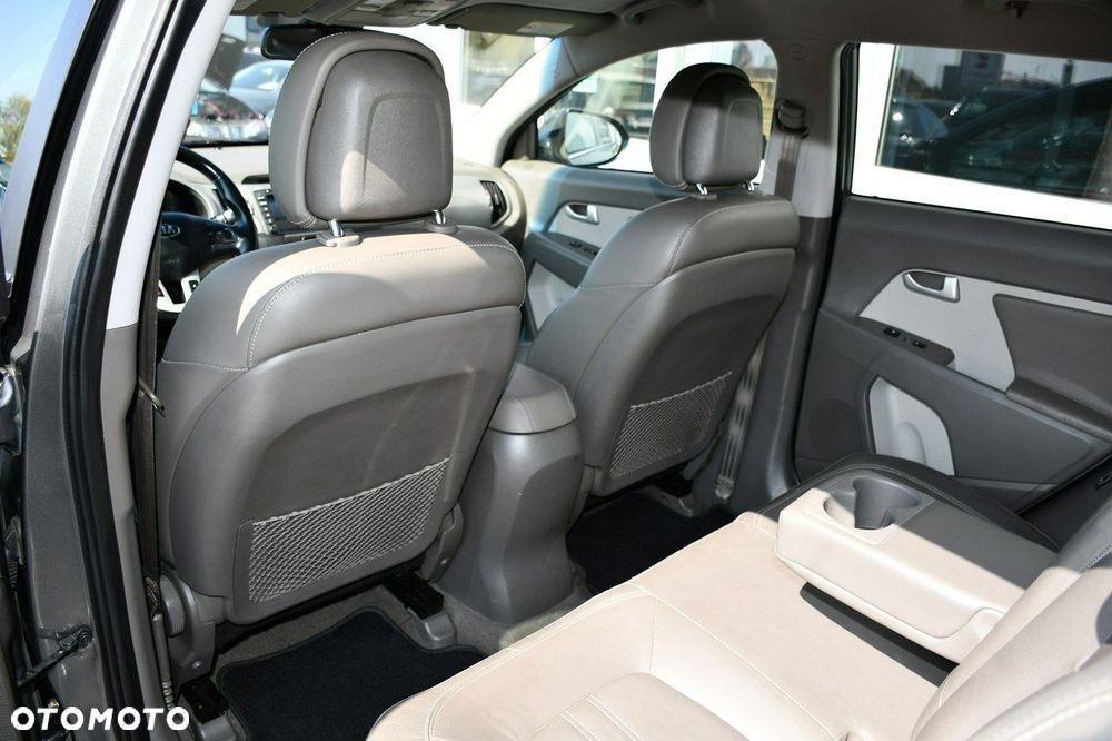 Kia Sportage 1.7 CRDI 2WD Attract - 33