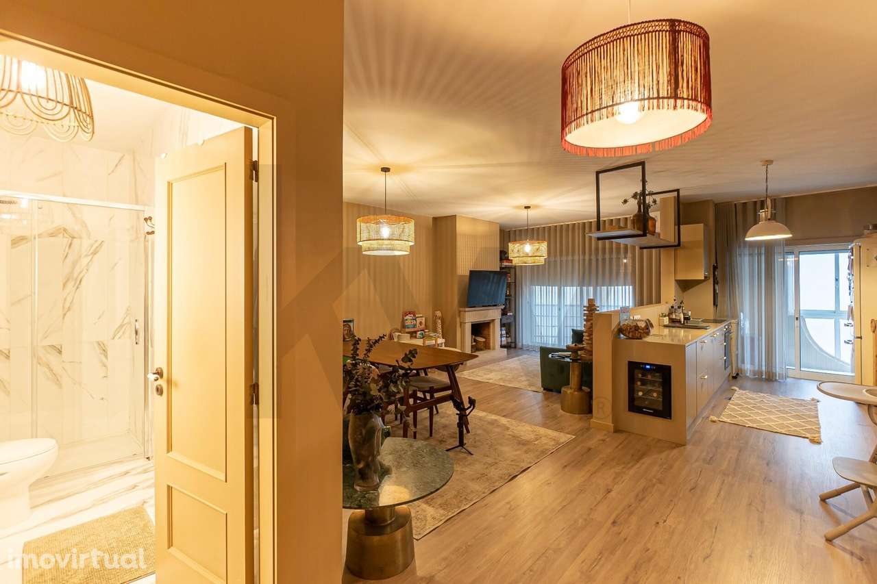 Arrendamento - T2 renovado no Candal - Vila Nova de Gaia - Grande imagem: 2/29