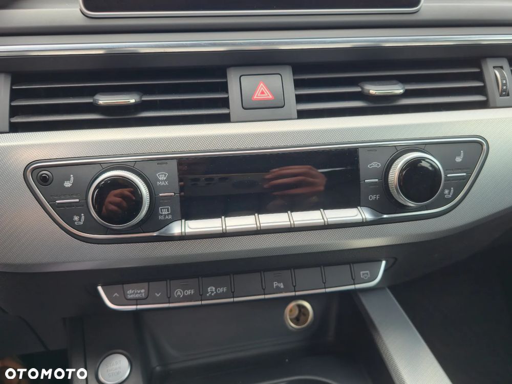 Audi A4 Limousine 2.0 TFSI quattro S tronic design - 33