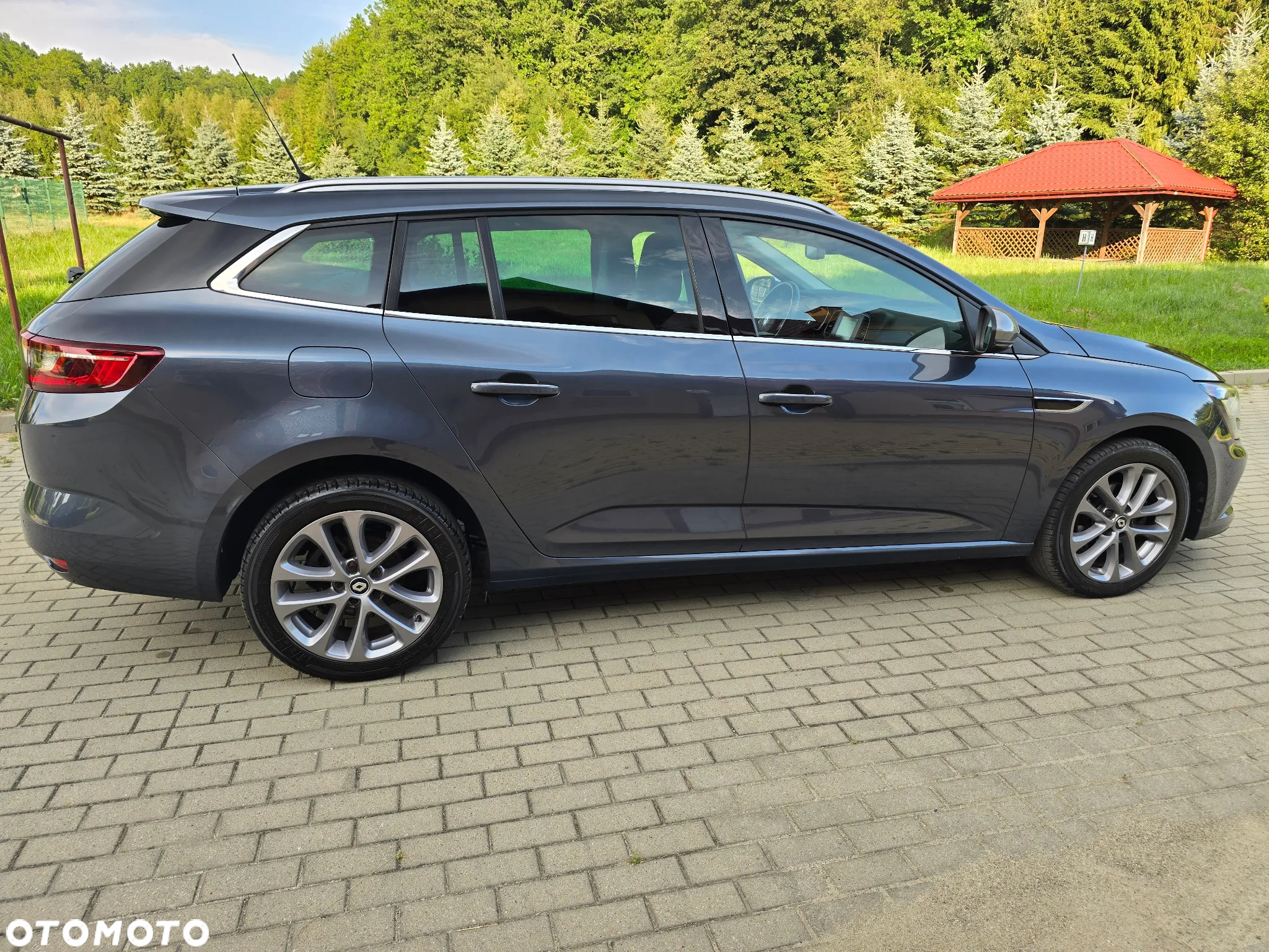 Renault Megane Grandtour ENERGY TCe 130 GT LINE - 16
