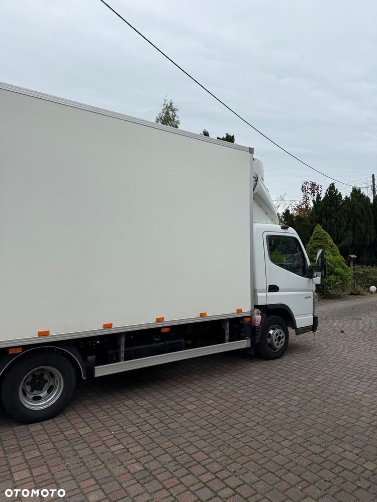 Mitsubishi COUNTER FUSO - 27