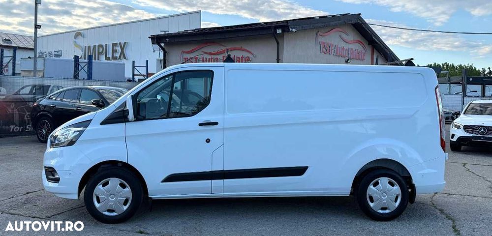 Ford TRANSIT CUSTOOM - 8