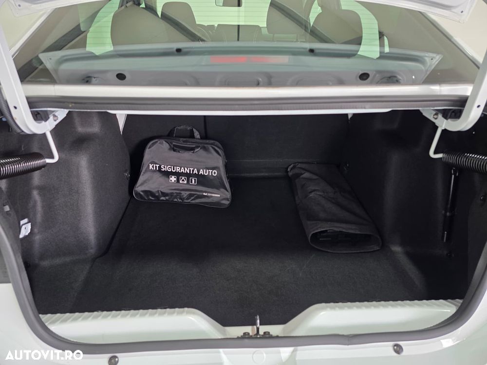 Dacia Logan ECO-G 100 MT6 Expression - 14