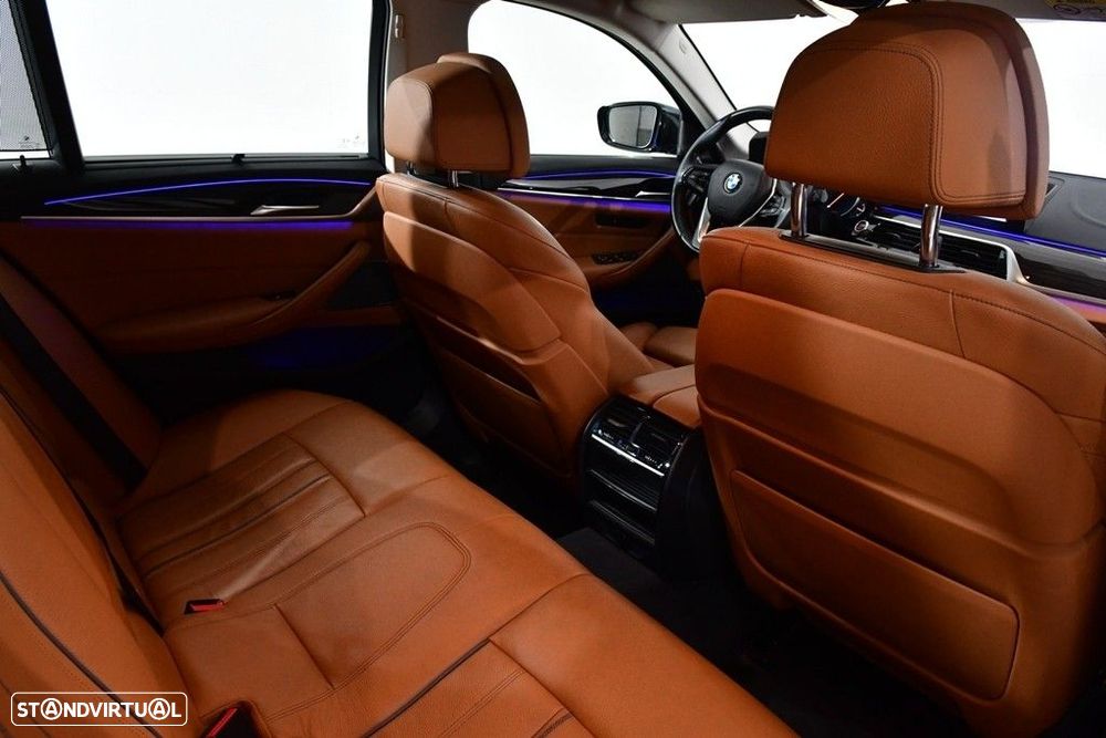 BMW 520 d Line Luxury Auto - 16