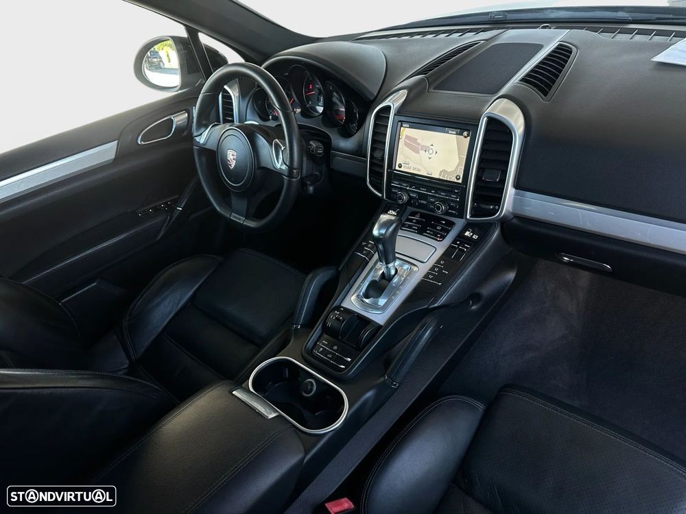 Porsche Cayenne 3.0 V6 - 11