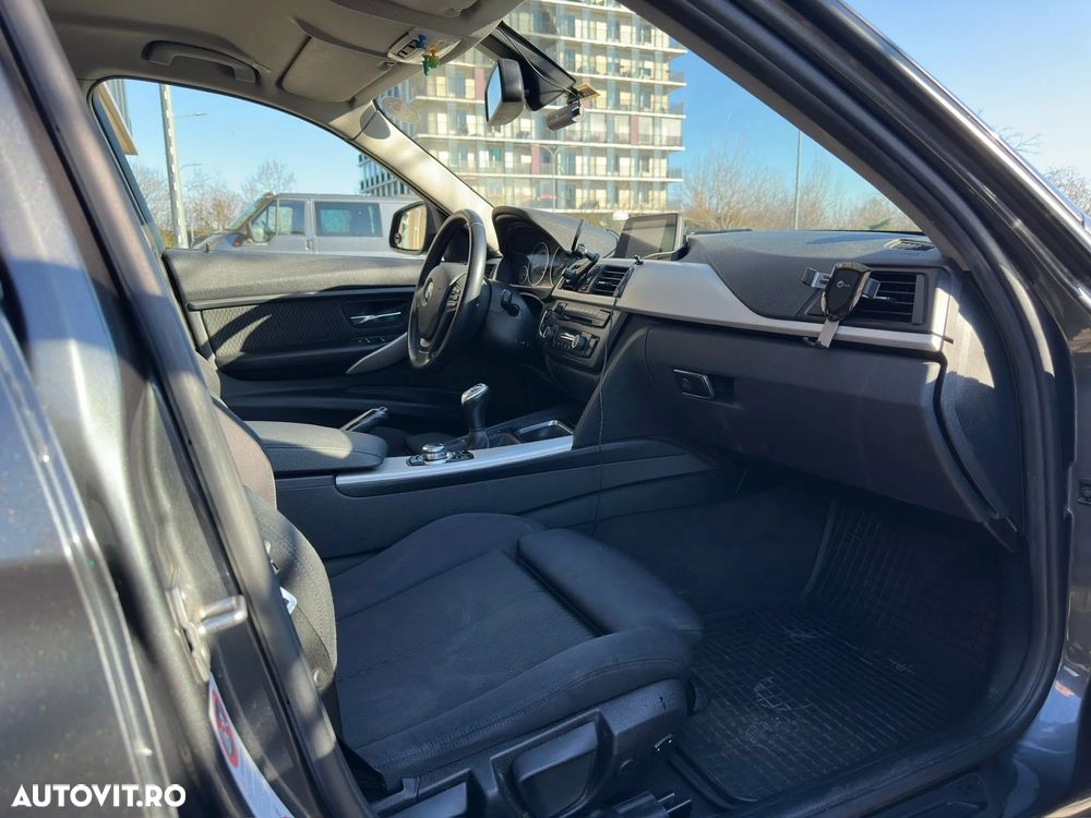 BMW Seria 3 318d Blue Performance - 11