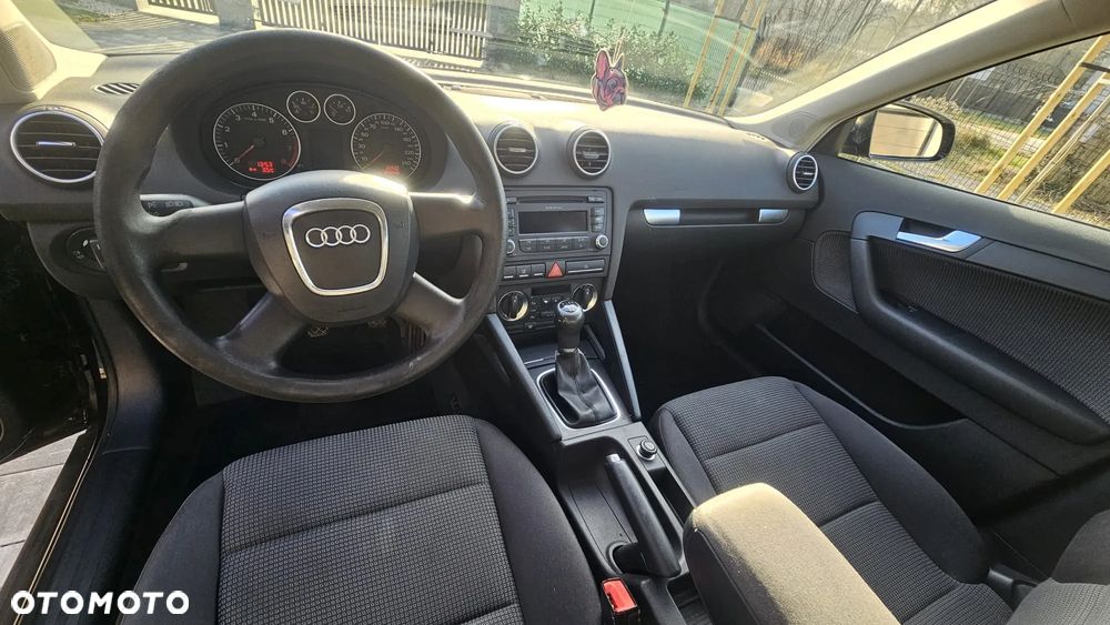 Audi A3 Sportback 1.6 Ambition - 10