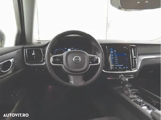 Volvo V60 D4 Momentum Pro - 6