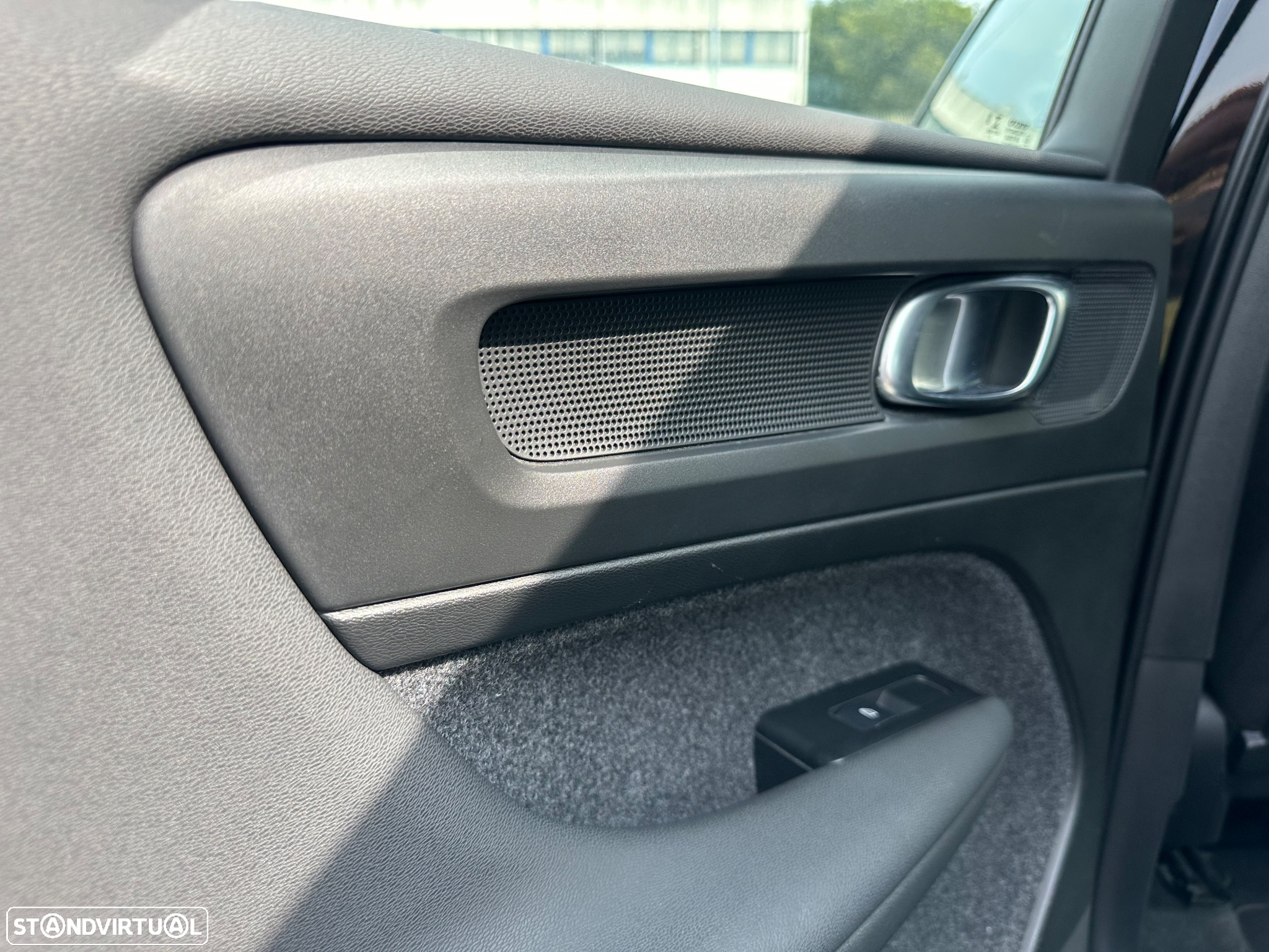 Volvo XC 40 1.5 T2 Momentum Plus - 45
