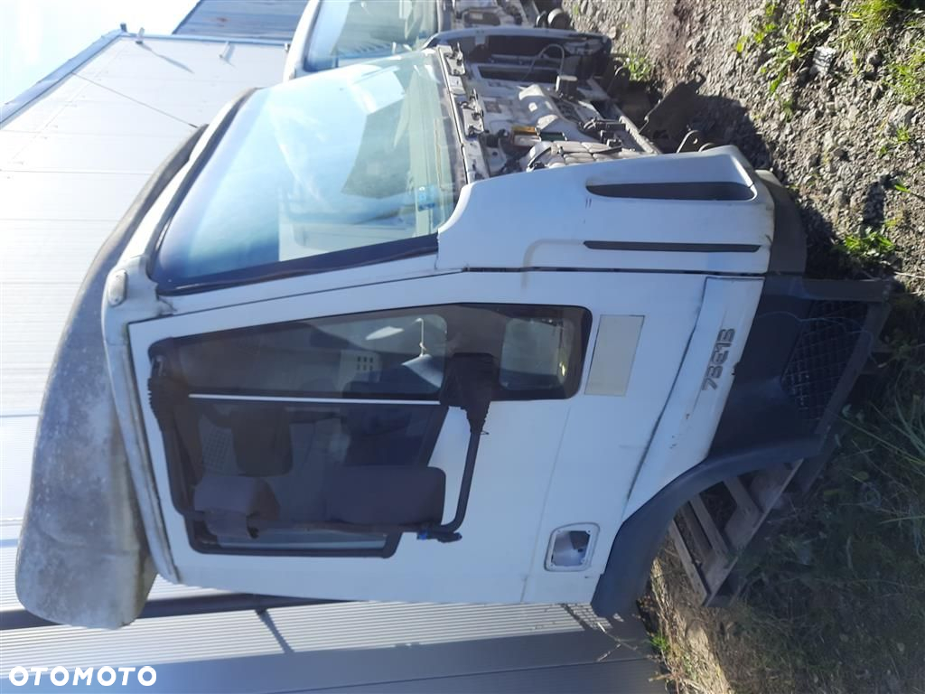 Kabina FOTELE Iveco Euro cargo  TECTOR 3.9 170KM 1997-2014 BIALA - 11