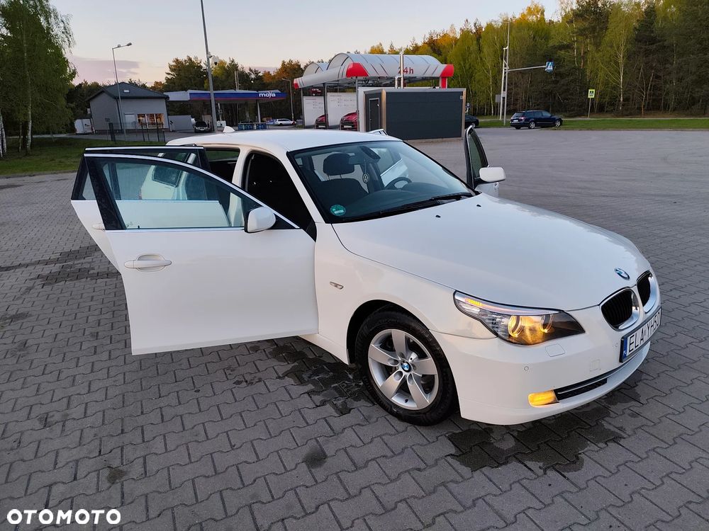 BMW Seria 5 520d - 10