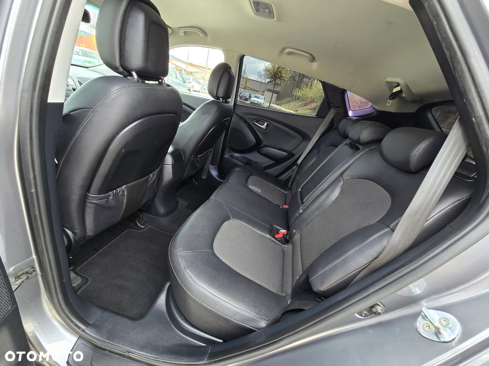 Hyundai ix35 2.0 CRDi 4WD Automatik Trend - 12