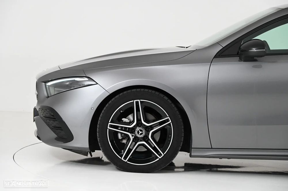 Mercedes-Benz A 200 AMG Line Aut. - 13