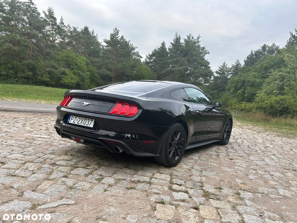 Ford Mustang 2.3 Eco Boost - 5