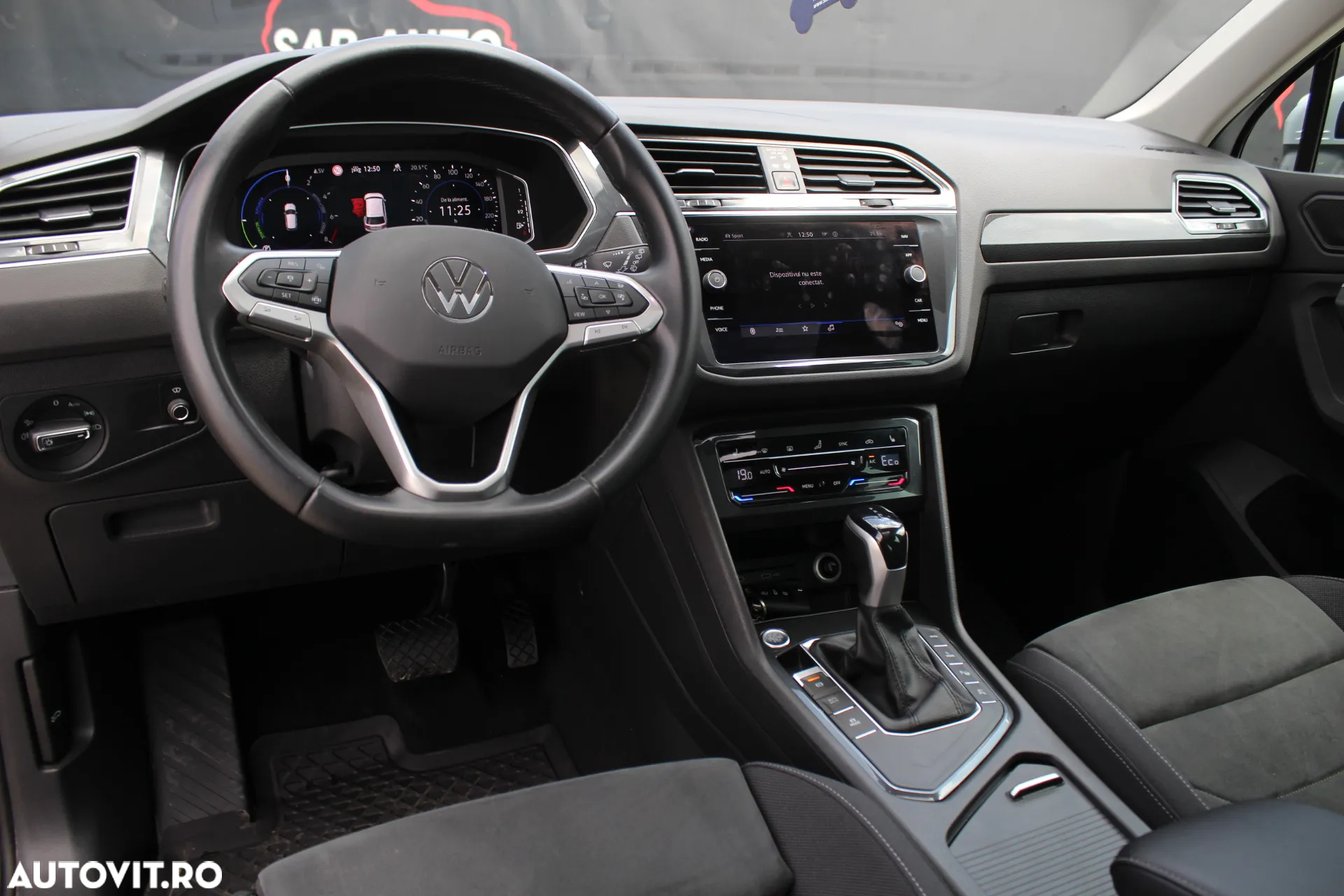 Volkswagen Tiguan 1.4 eHybrid OPF DSG ACTIVE - 4