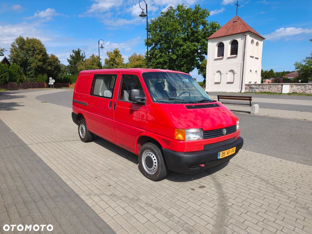 Volkswagen Transporter - 2
