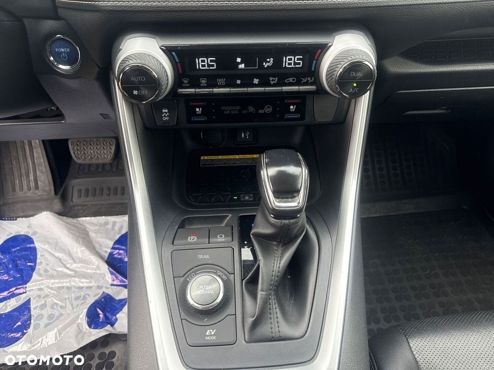 Toyota RAV4 2.5 Hybrid Executive 4x4 - 23