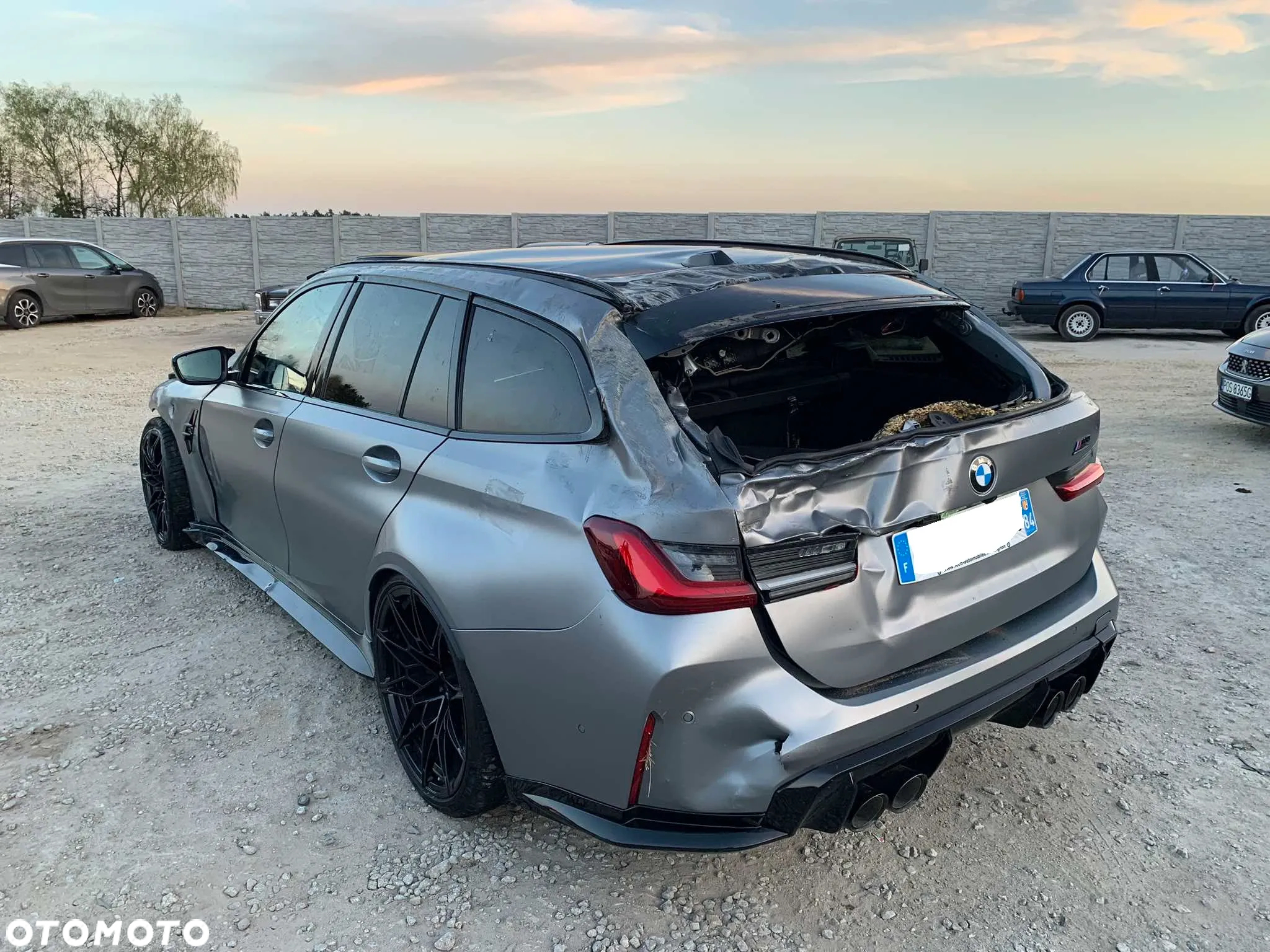 BMW M3 Competition Touring M xDrive - 34
