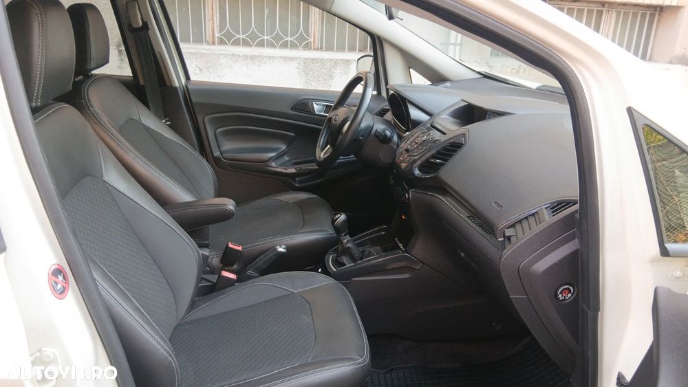 Ford EcoSport - 7