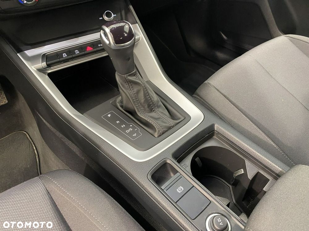 Audi Q3 - 19