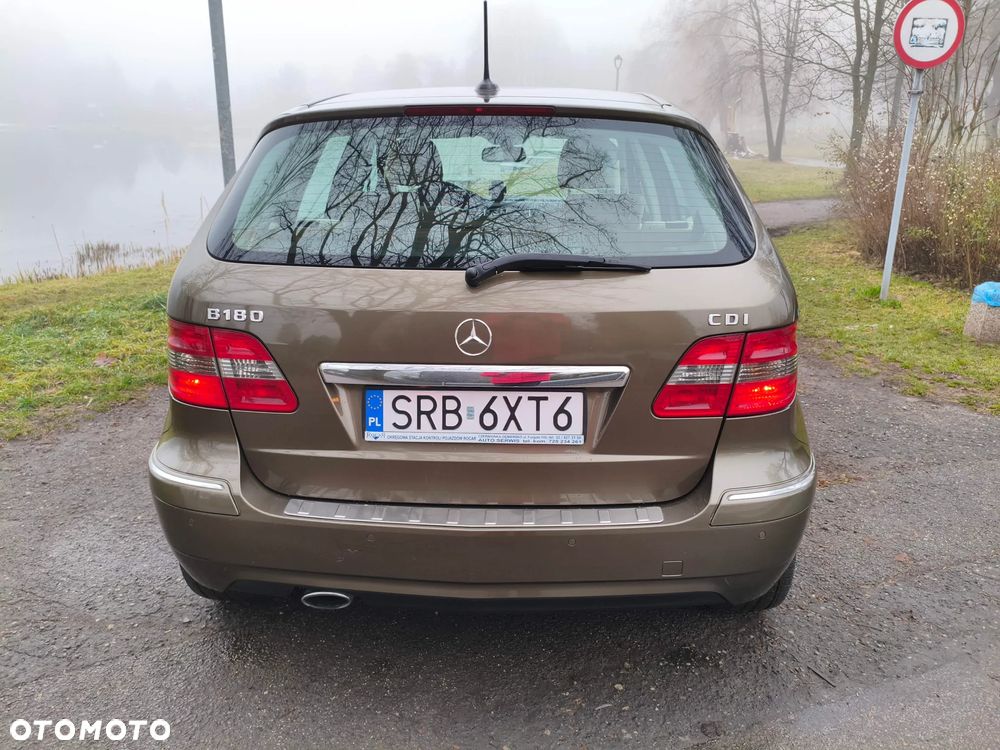 Mercedes-Benz Klasa B 180 CDI Special Edition - 11