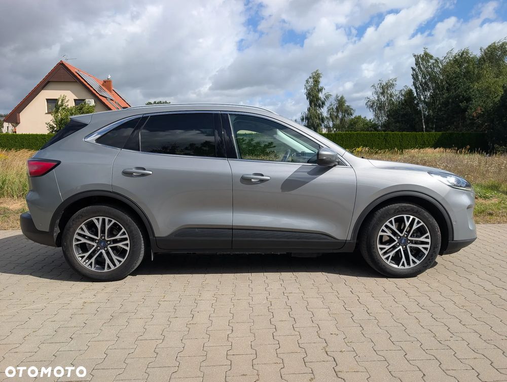 Ford Kuga 2.5P PHEV FWD Titanium X - 4