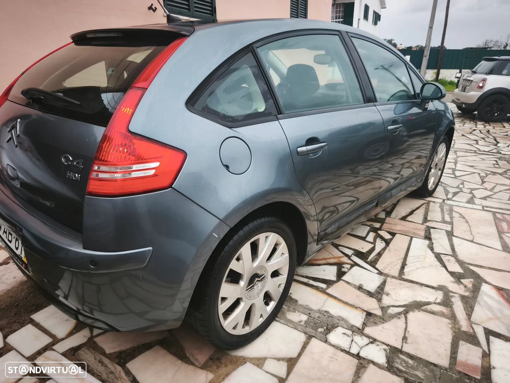 Citroën C4 1.6 HDi 110 VTR Pack - 39