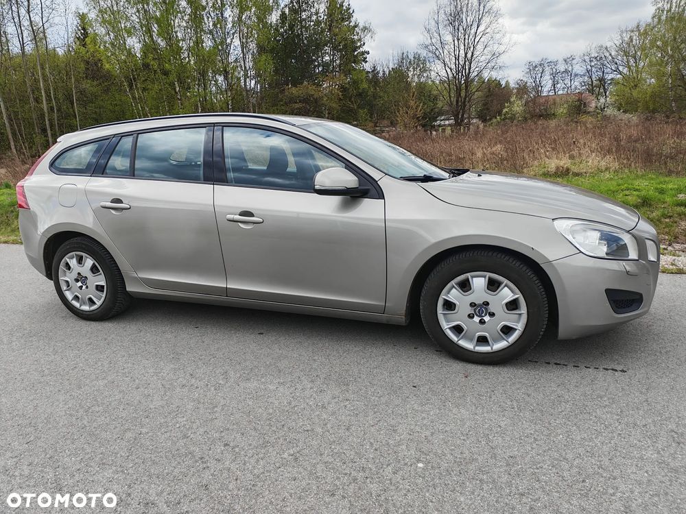Volvo V60 DRIVe Kinetic - 21