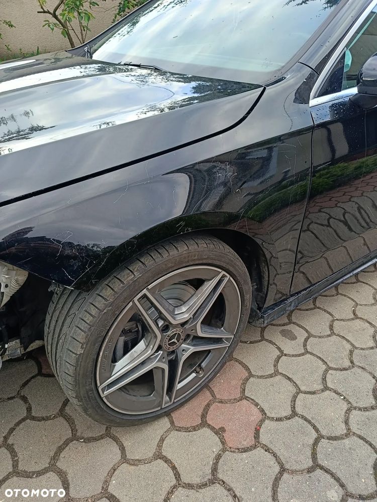 Mercedes-Benz Klasa A 200 AMG Line 7G-DCT - 5