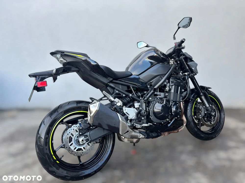 Kawasaki Z 900 - 3