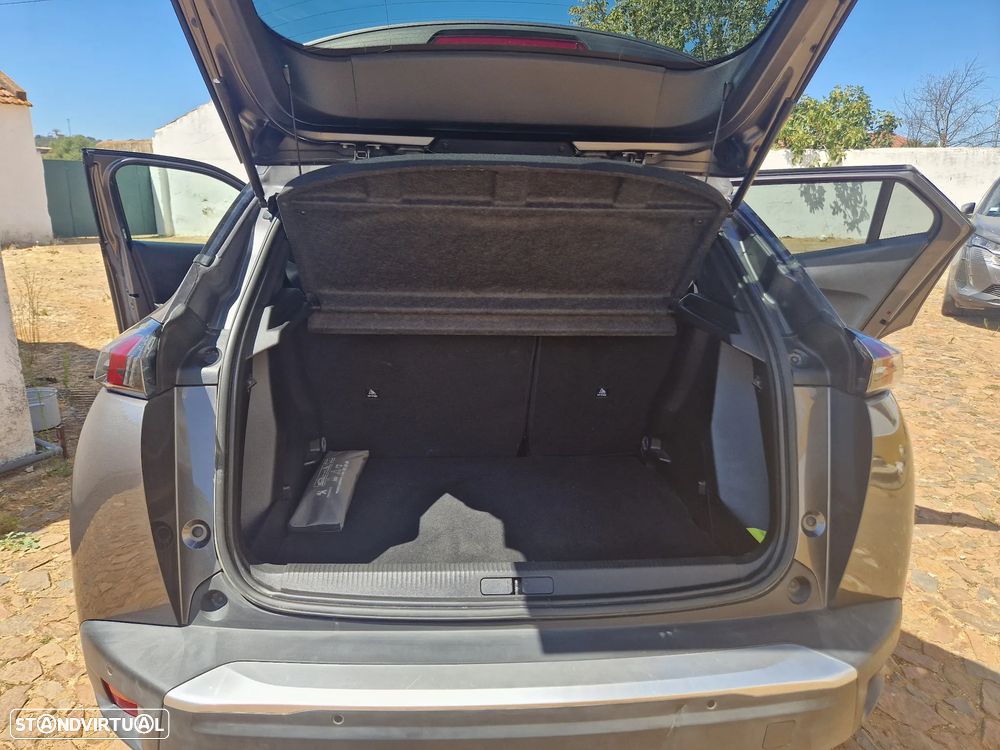 Peugeot 2008 1.2 PureTech Allure Pack - 9