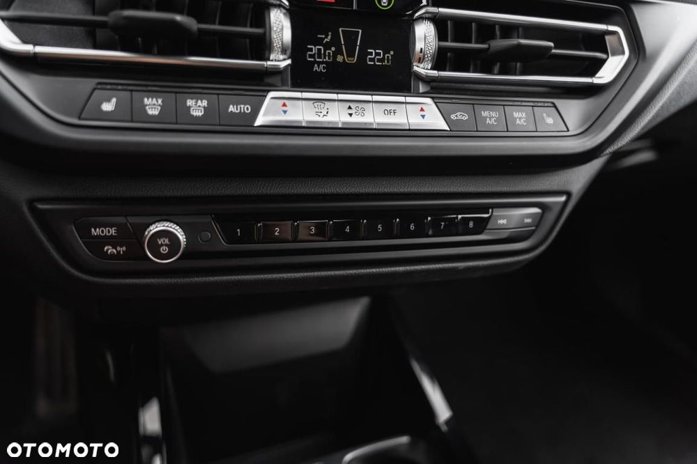 BMW Seria 1 - 20